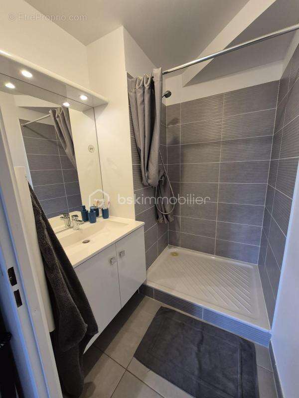Appartement à BUSSY-SAINT-GEORGES