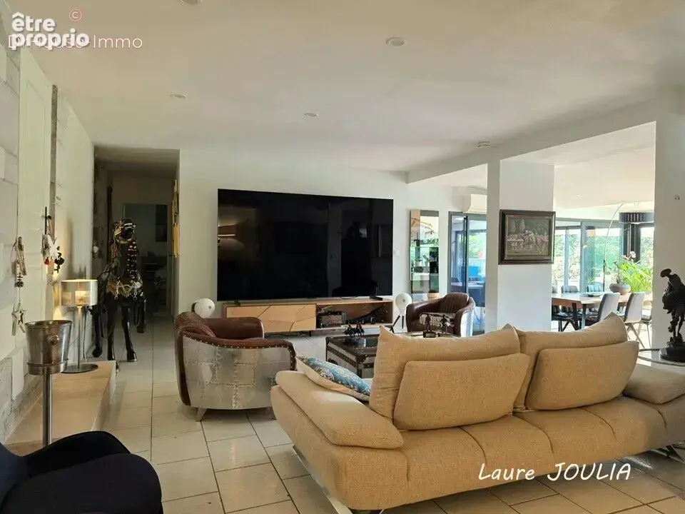 Appartement 179 m² à Saint-Martin-De-Seignanx  - photo 6