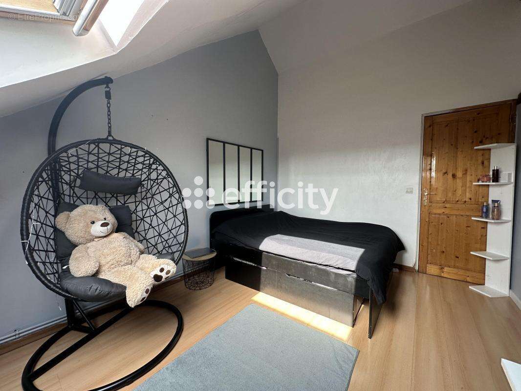 Maison à MONTATAIRE