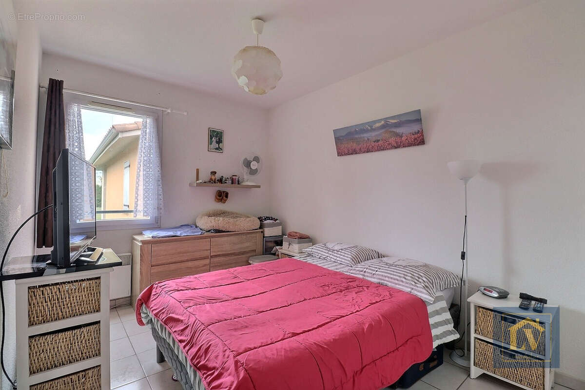 Appartement à CLAIRA