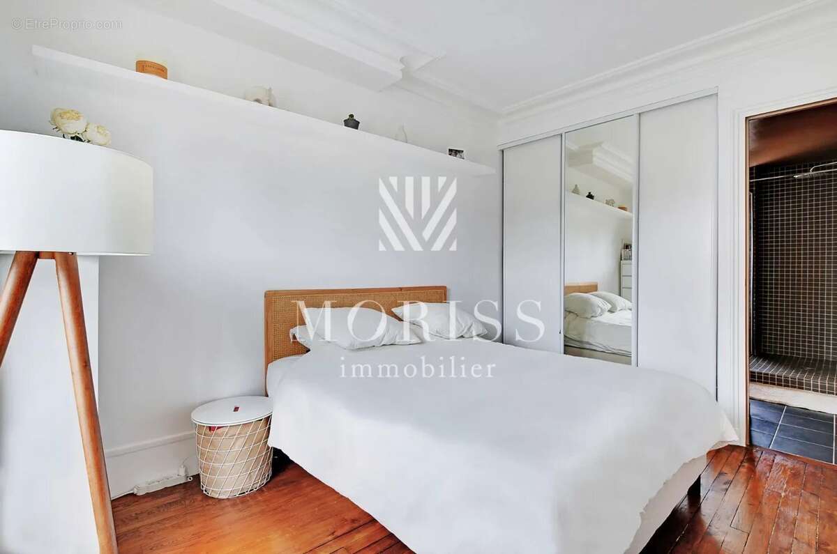 Appartement à PARIS-11E