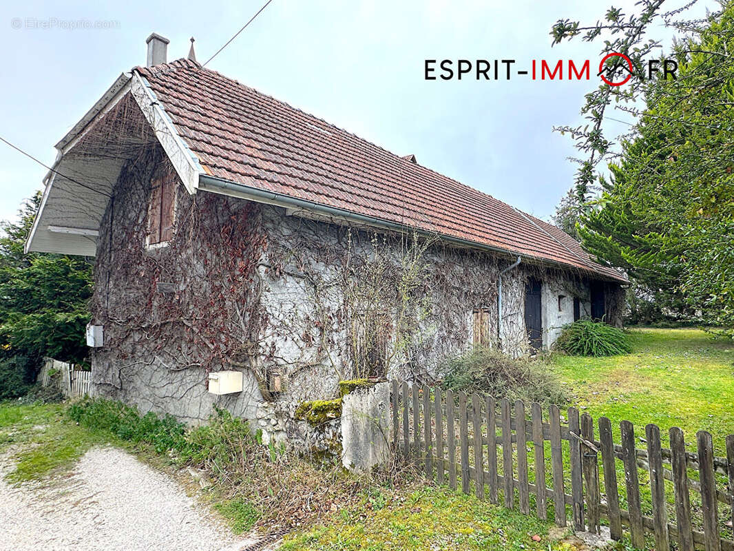 Maison à CORBONOD