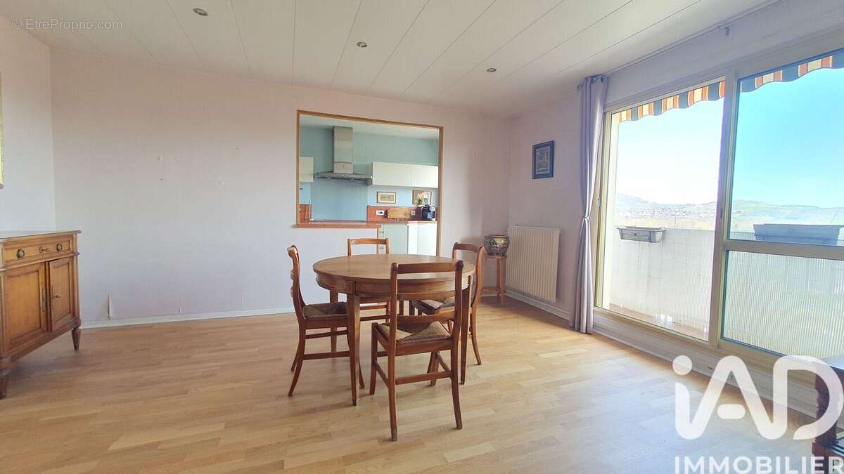 Photo 8 - Appartement à COURNON-D'AUVERGNE