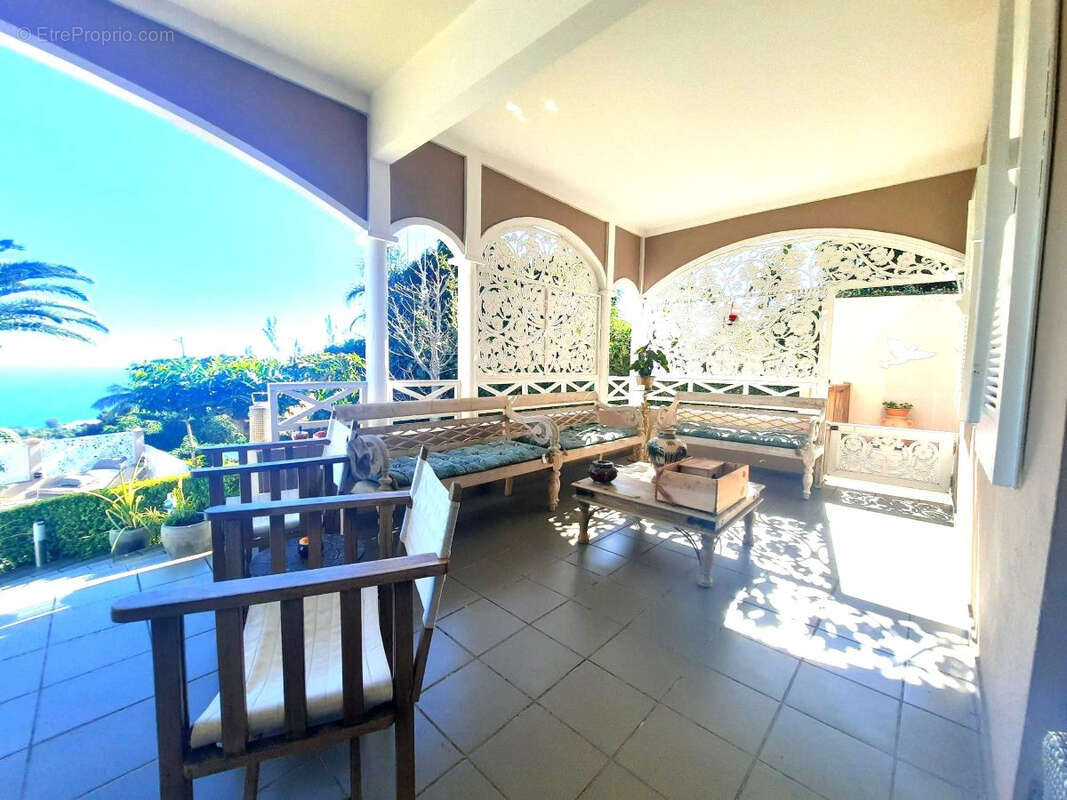 Maison à SAINT-DENIS