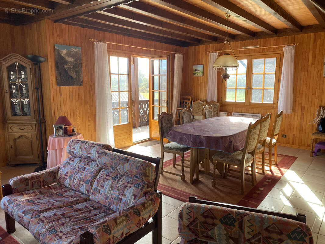 Maison à TANINGES