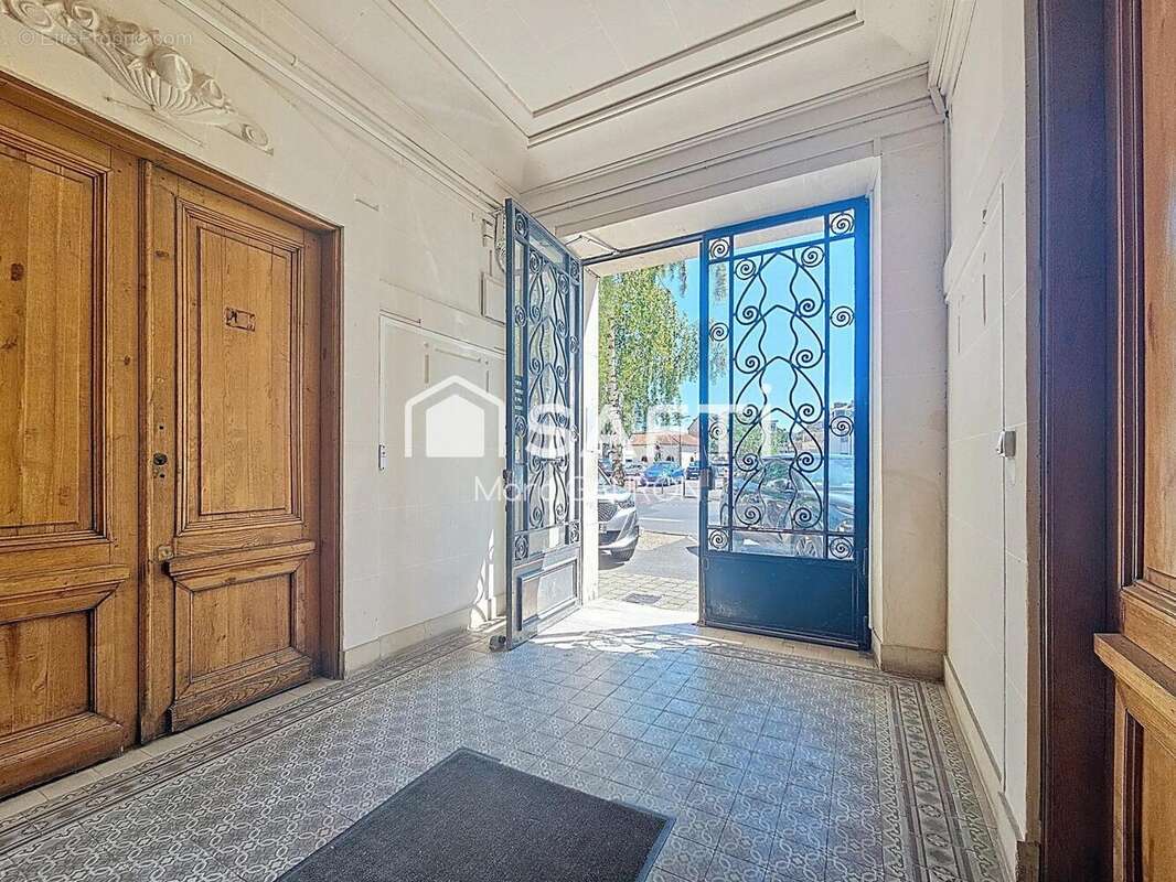 Photo 2 - Appartement à REIMS