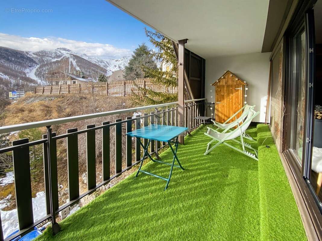 Appartement à SAINT-ETIENNE-DE-TINEE