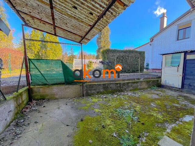 Maison à CELLES-SUR-PLAINE