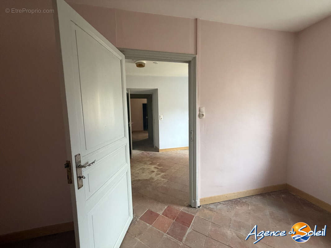 Maison 90 m² à Fontcouverte  - photo 4