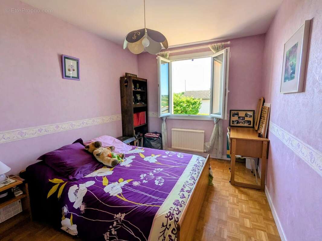 Maison 127 m² à Hurigny  - photo 12