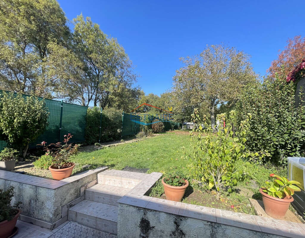 Maison à NORT-SUR-ERDRE