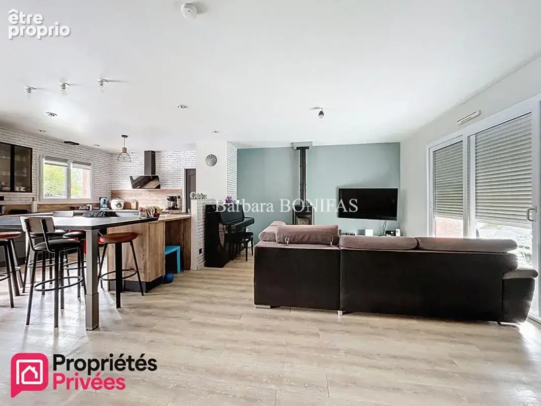 Maison Saint Sulpice La Pointe 7 pièces 143 m2 - photo 2