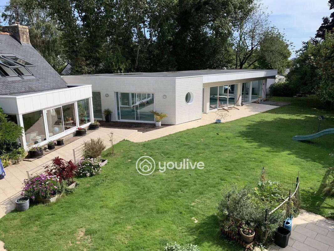Une maison (251 m²) pleine de charme à Fouesnant (29170) - photo 8