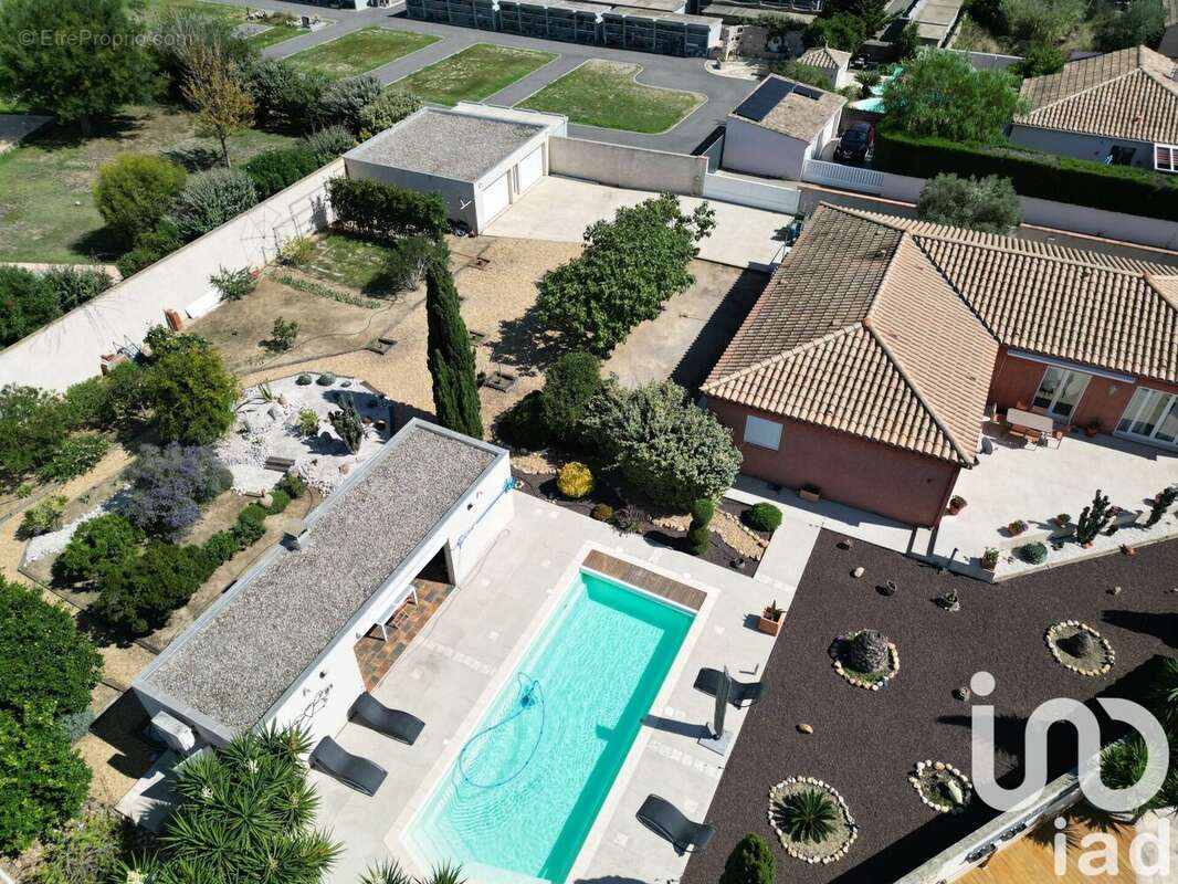 Maison 143 m² à Pia  - photo 4