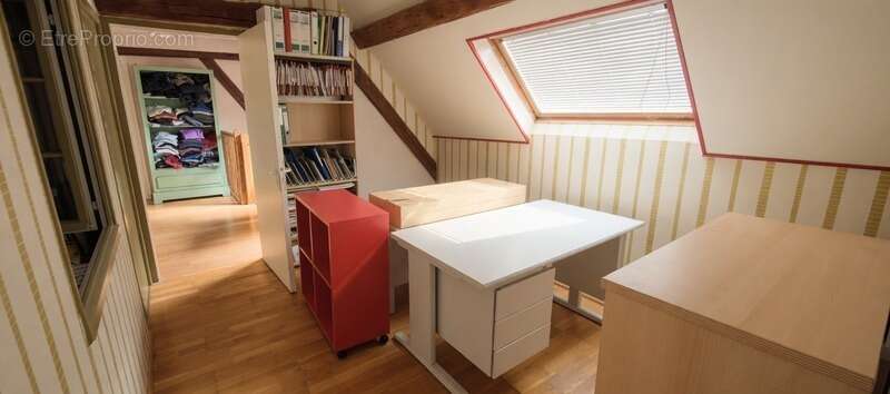 Un véritable havre de paix aux portes du Vexin – Corps de ferme avec fort potentiel   Maison 9 pièces – 6 chambres – 230 m² - photo 10