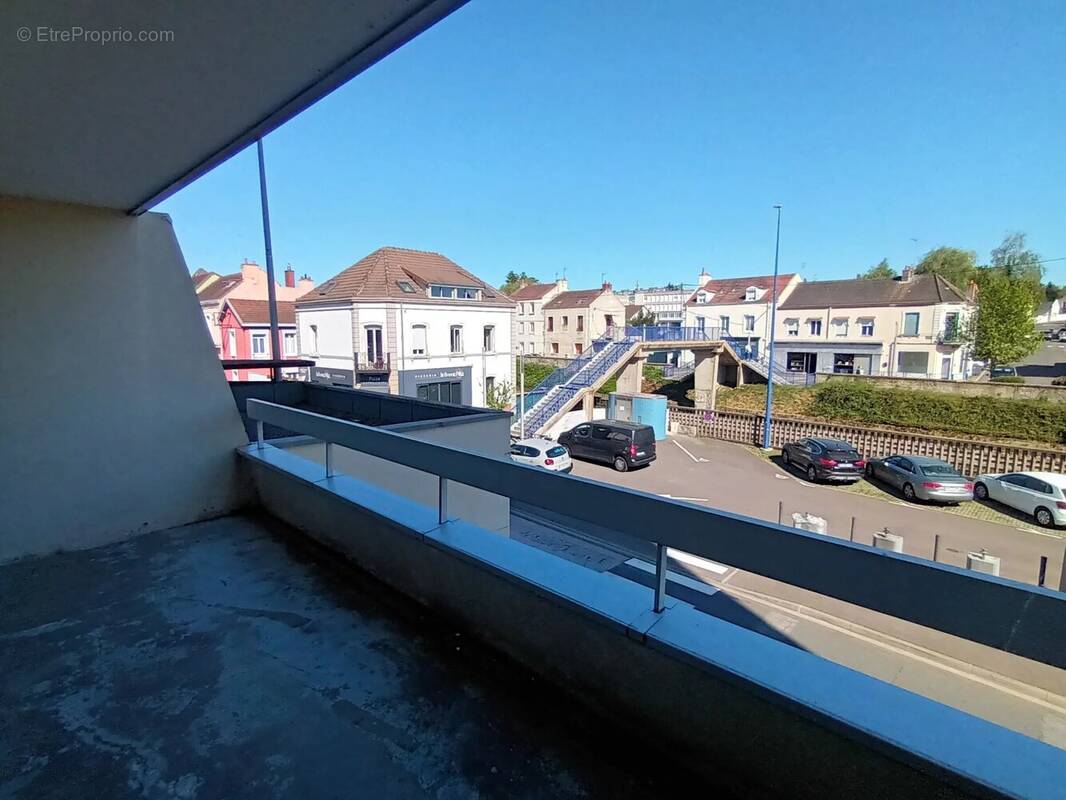 Appartement à MONTCEAU-LES-MINES