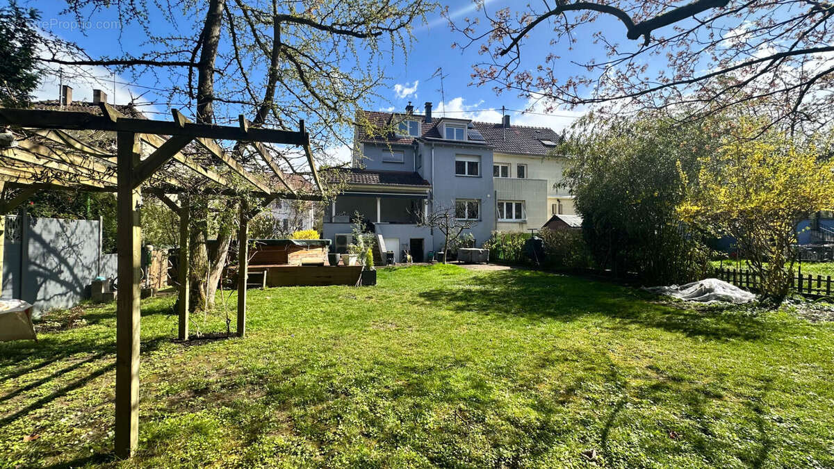 Strasbourg robertsau / maison familiale entièrement rénovée / dpe b / 130 m² - photo 17