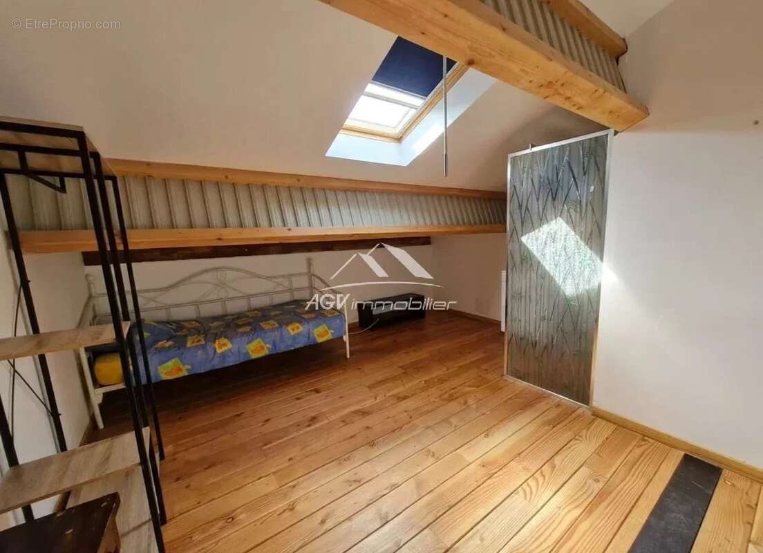 Maison à SAINT-FLORENT-SUR-AUZONNET