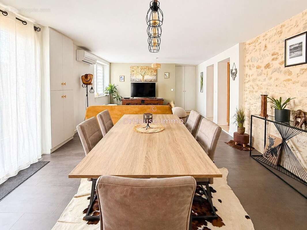 Maison à PRECHAC