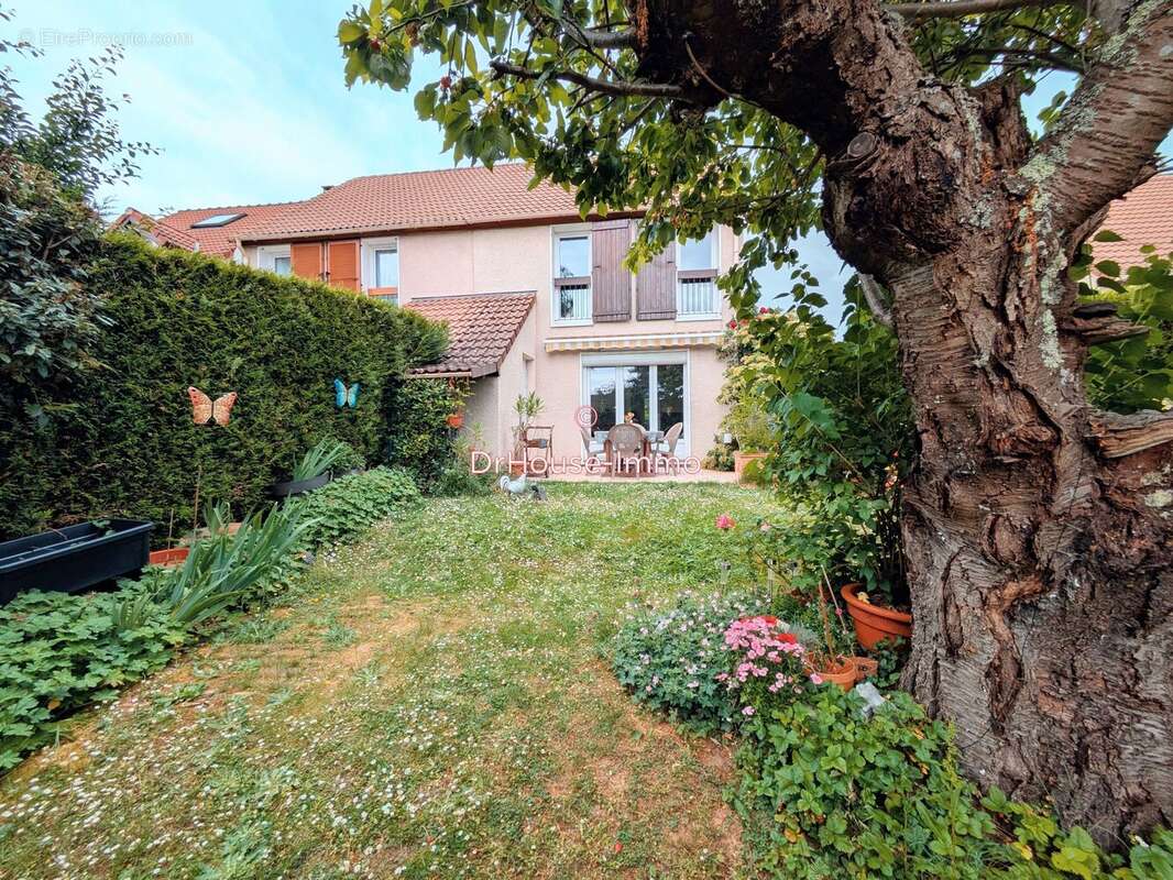 Maison 84 m² à Jouy-Le-Moutier  - photo 47