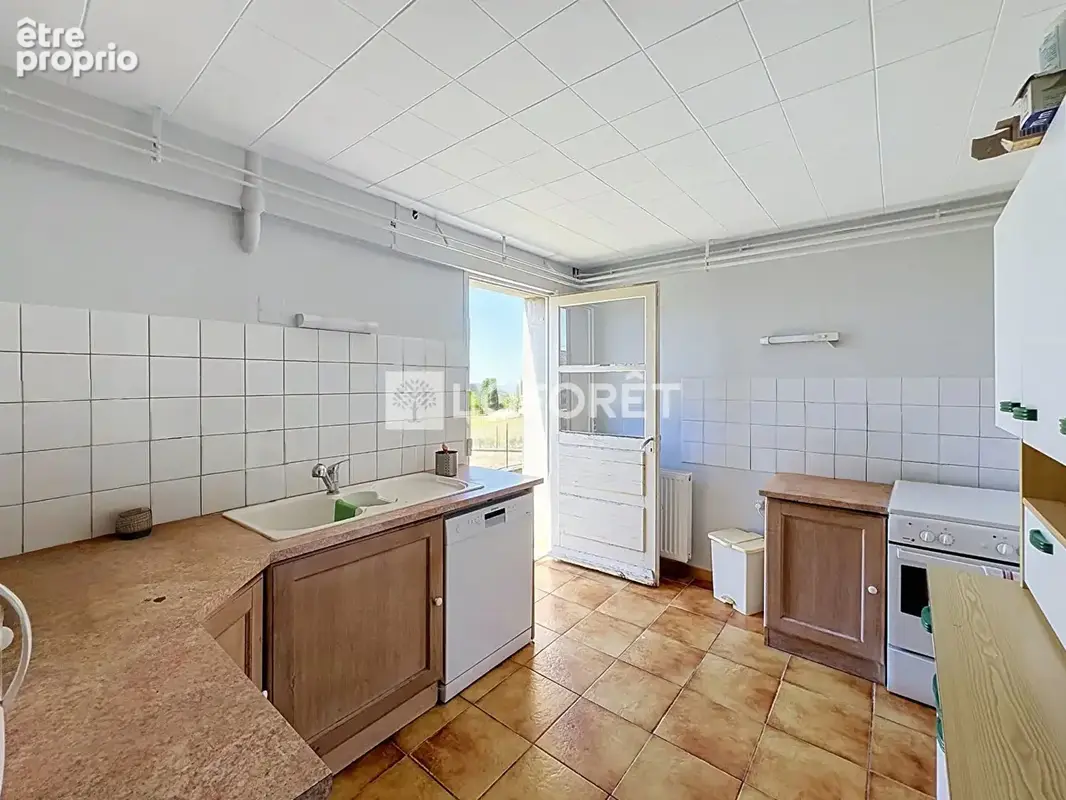 Maison Champagnat 6 pièces 125 m2 - photo 4