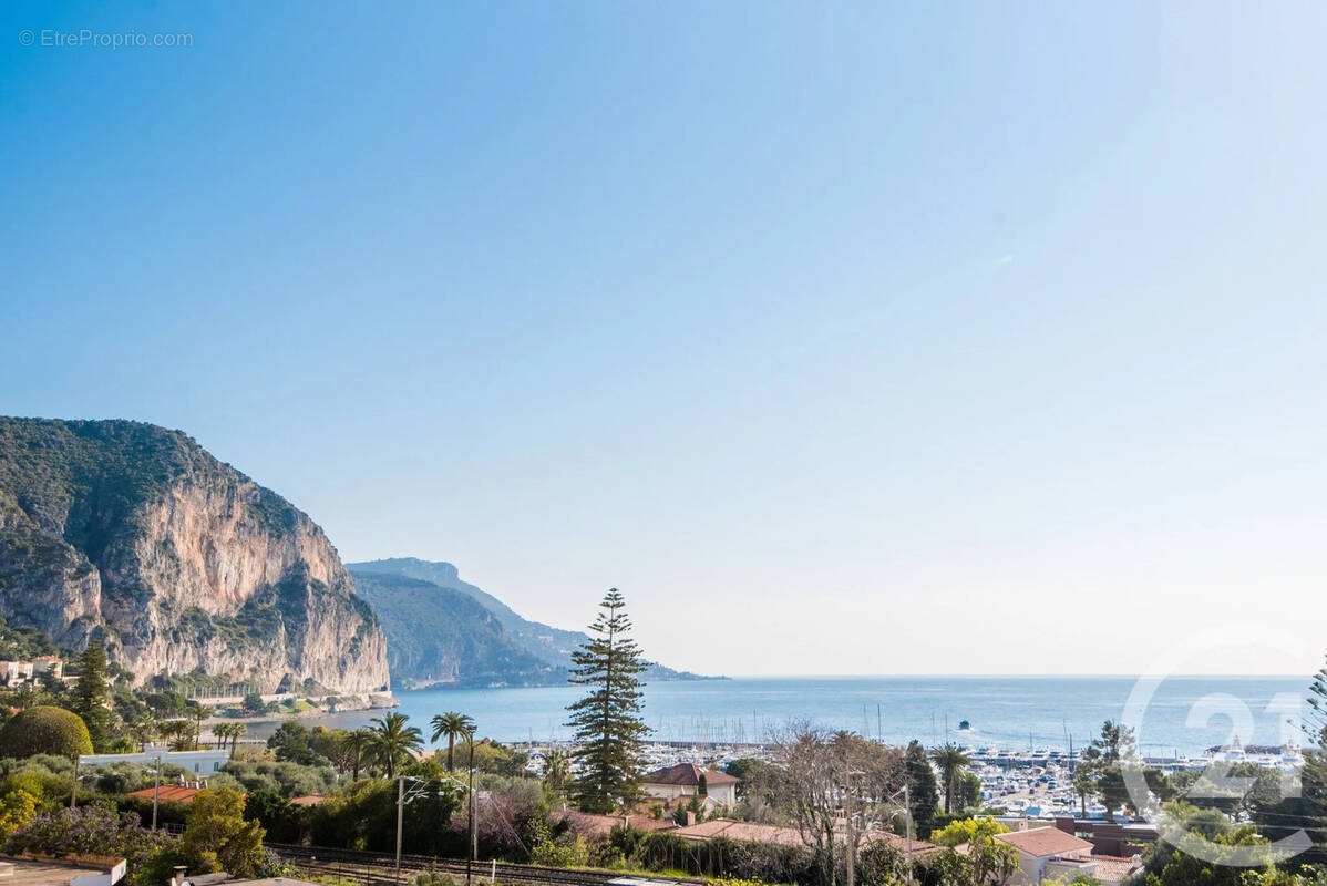 Appartement à BEAULIEU-SUR-MER