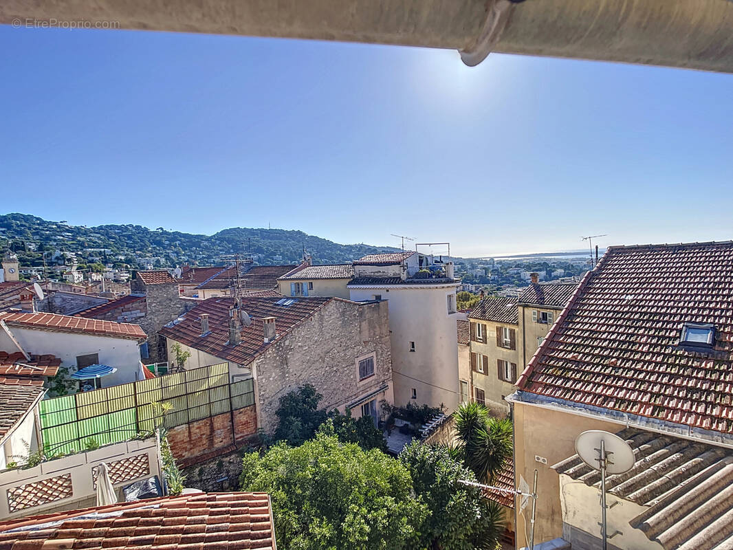 Appartement à LE CANNET