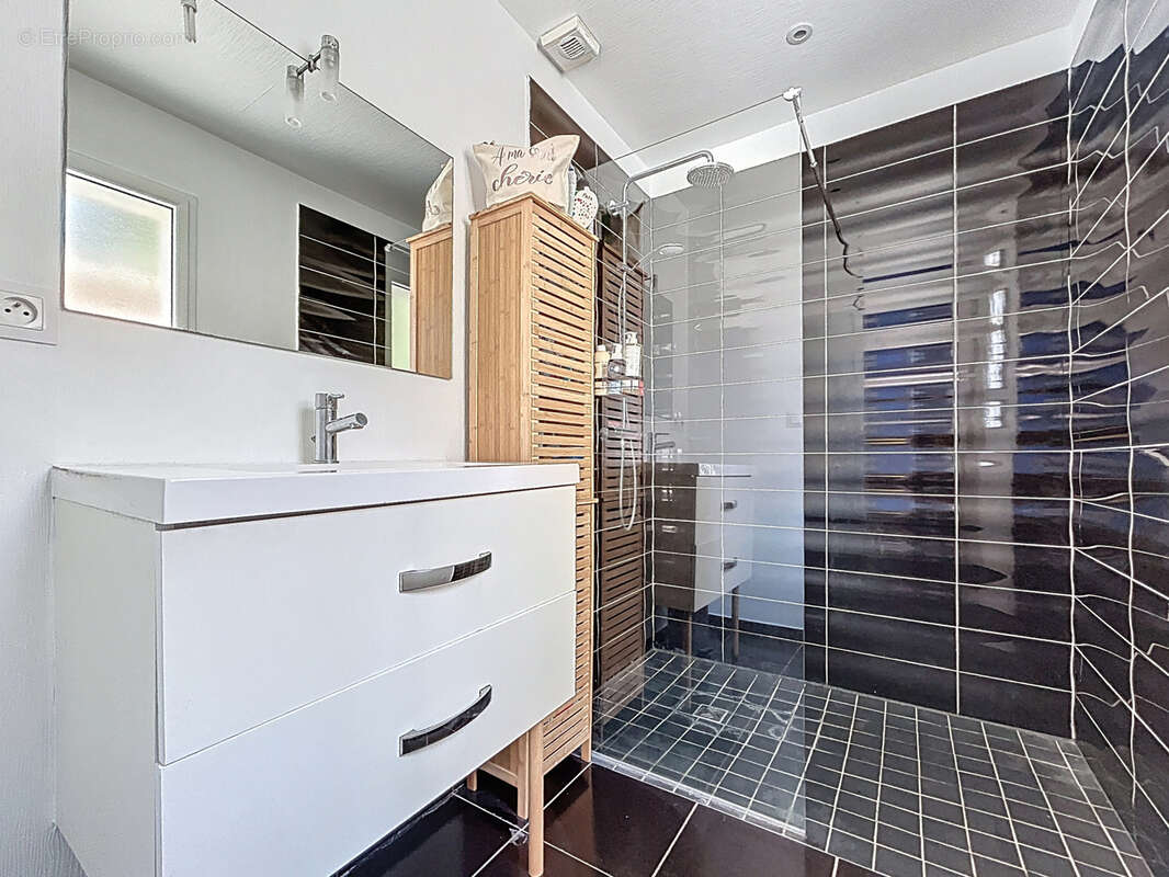 Maison à GOUVILLE-SUR-MER