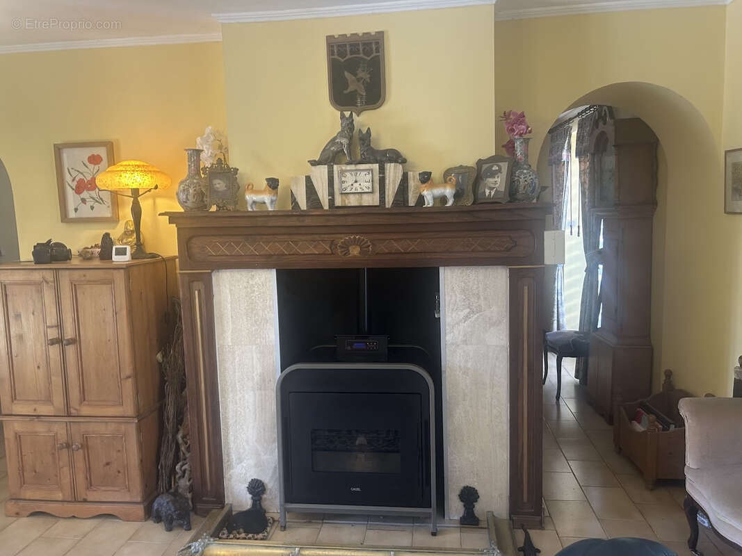 Maison à VILLEFRANCHE-DE-LONCHAT