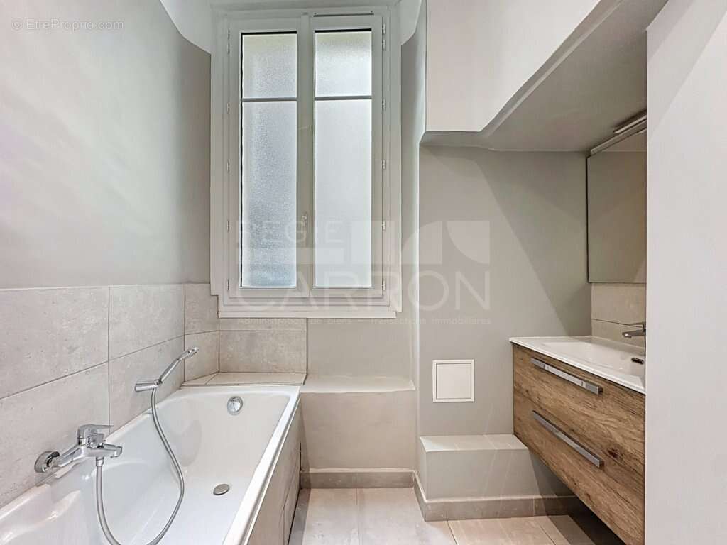 Appartement à LYON-6E