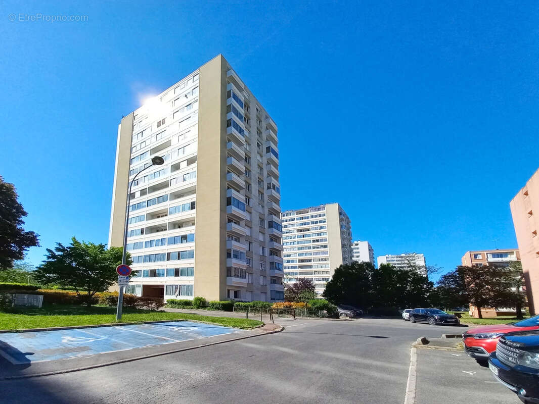 .2 pièces clair avec balcon et loggia   10 min du Mo Créteil?Préfecture - photo 11