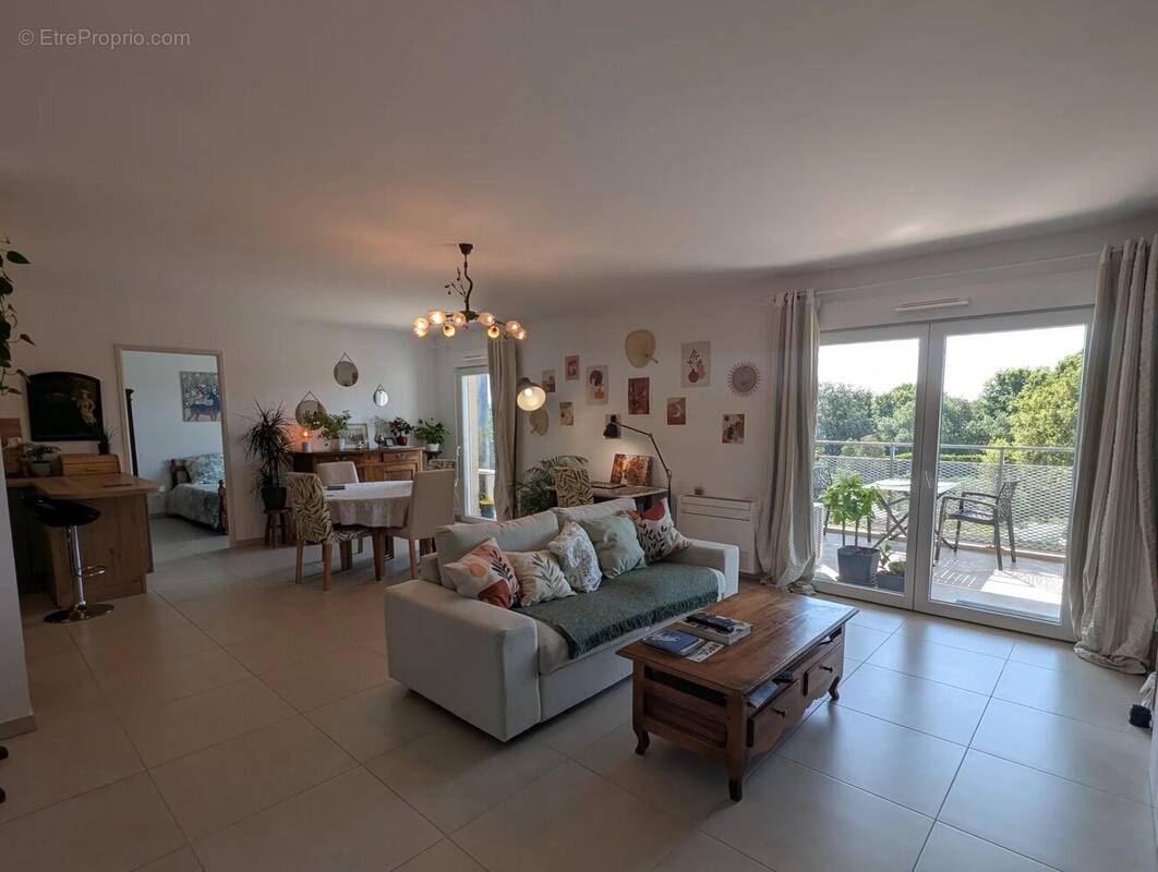 Appartement à ARLES