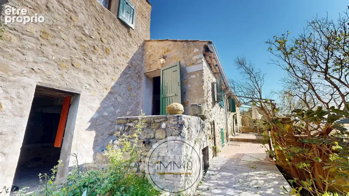Mas provencal 280 m2 - propriete 4 hectares - oliveraie - photo 2