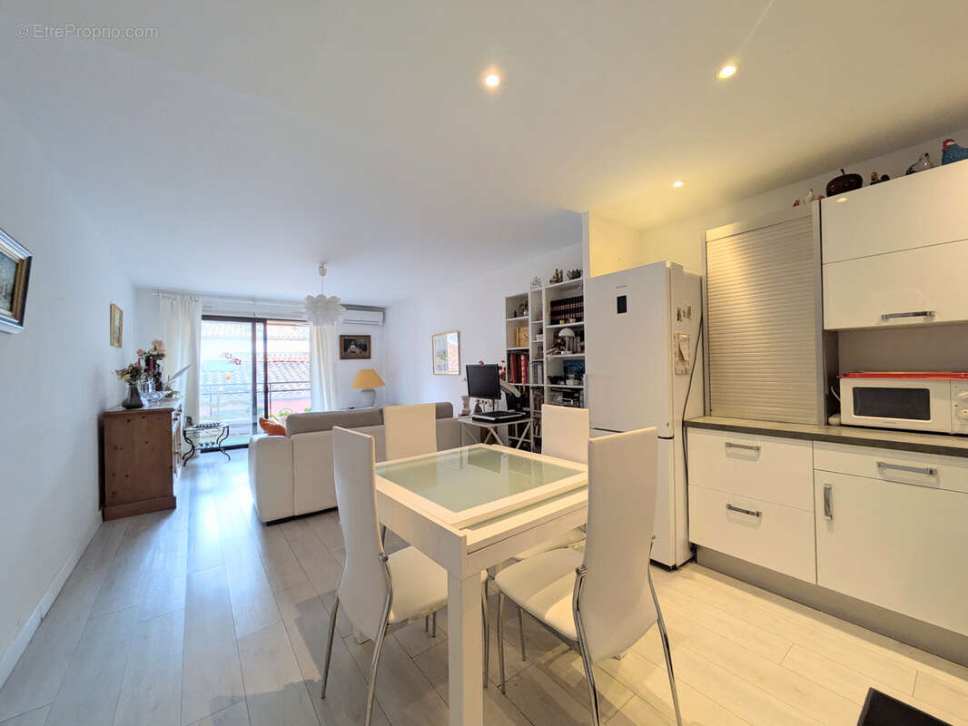 Appartement à SANARY-SUR-MER