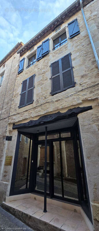 Maison à PUY-L&#039;EVEQUE