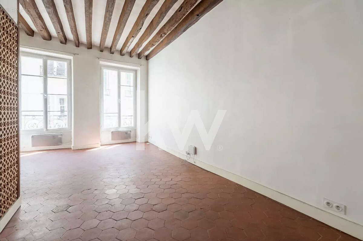 Appartement à PARIS-4E