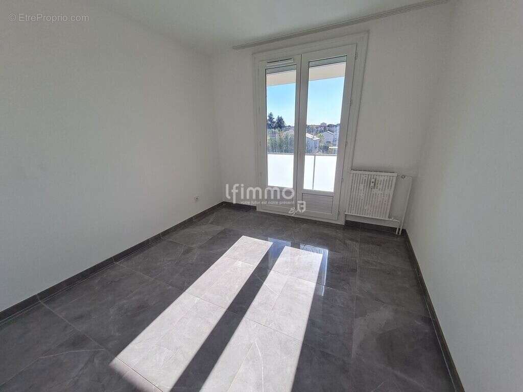 Appartement à SAINT-RAMBERT-D'ALBON