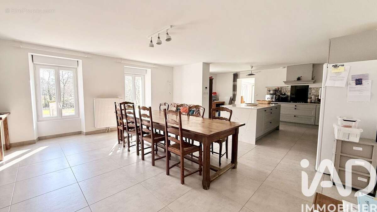 Photo 9 - Maison à MONTENDRE