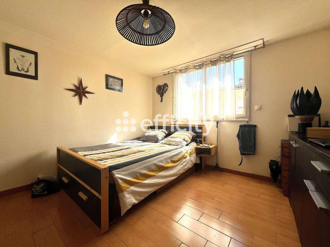 Maison à MARTIGNAS-SUR-JALLE