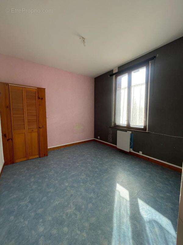 Maison à NEUFCHATEL-EN-BRAY