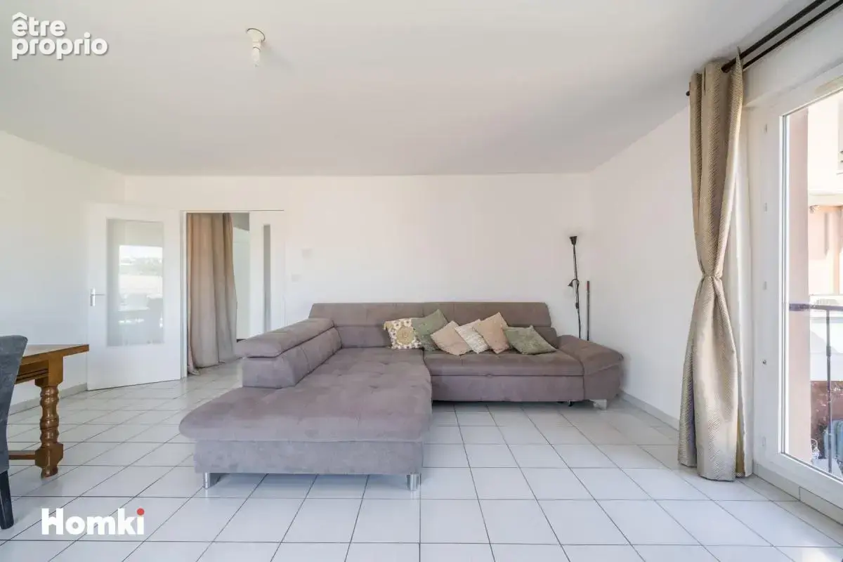 Appartement T4 de 92 m² à Montpellier 34080, Place François Mansart - photo 6