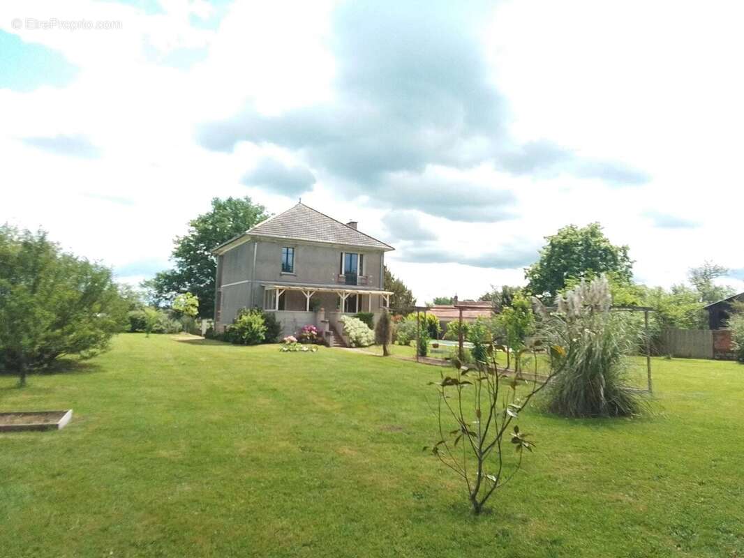 Maison à FOURS