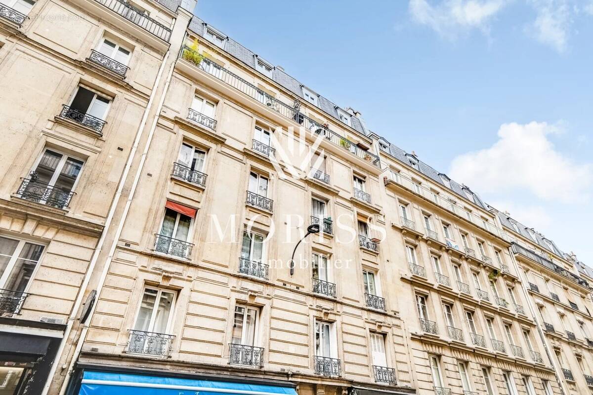 Appartement à PARIS-18E