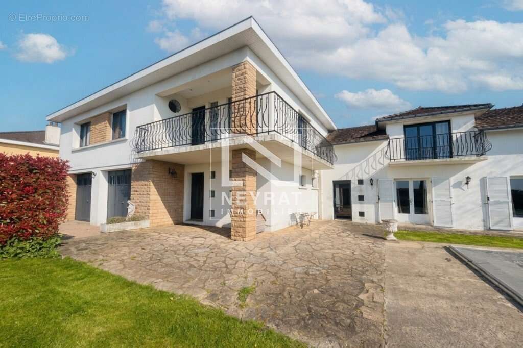 Maison à SANVIGNES-LES-MINES