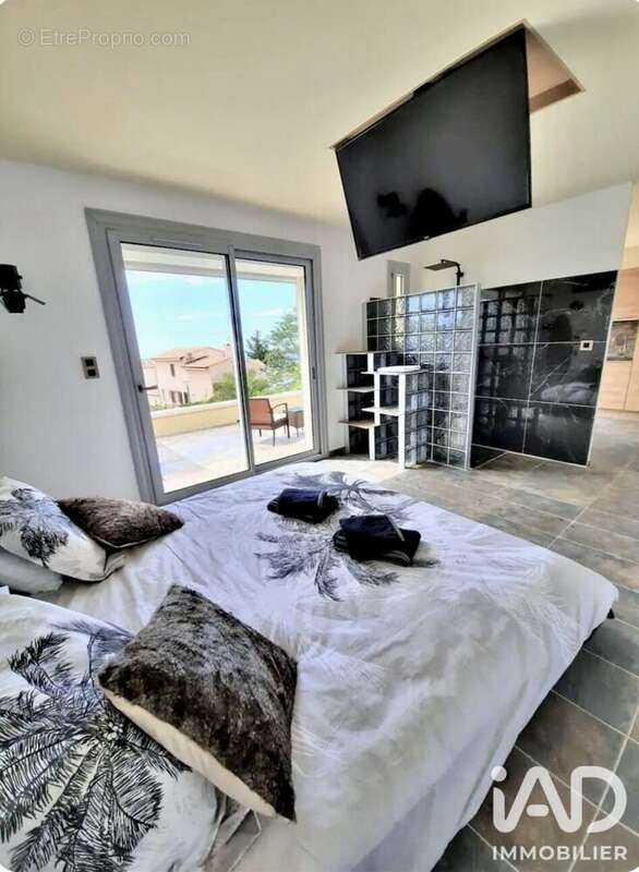 Appartement 49 m² à Cassis  - photo 6
