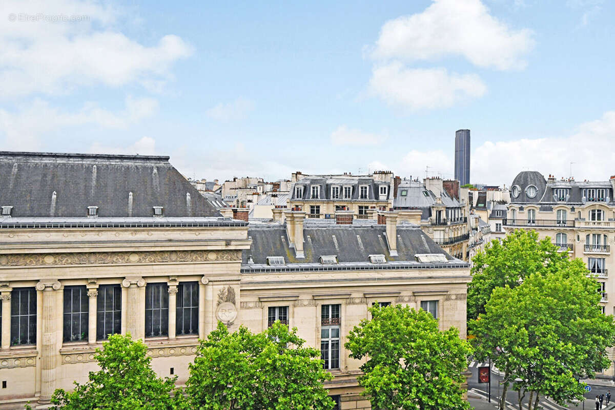 Appartement à PARIS-6E