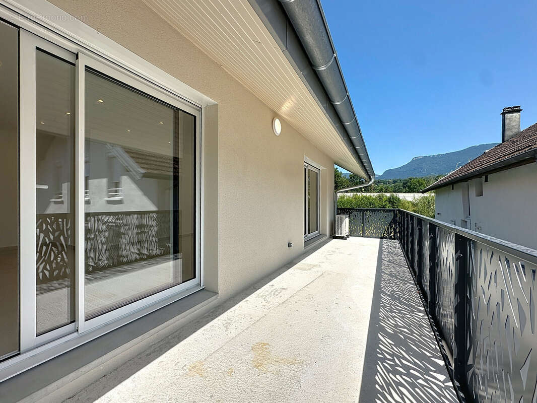 Appartement à AIX-LES-BAINS