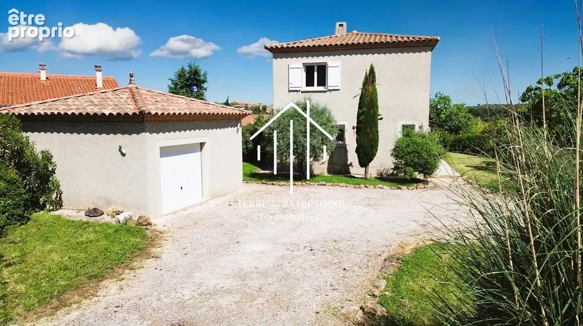 Villa contemporaine alliant calme, confort et proximité des commodités au cœur de Saint-Paul-le-Jeune. - photo 2