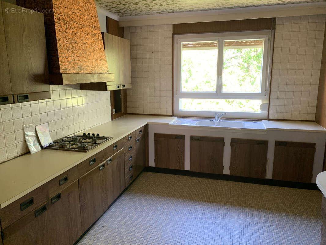 PLAIN PIEDS de 117 m2  sur sous-sol complet - photo 5