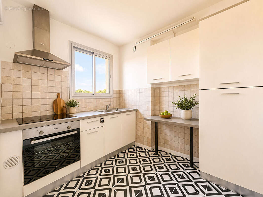Appartement à FRESNES